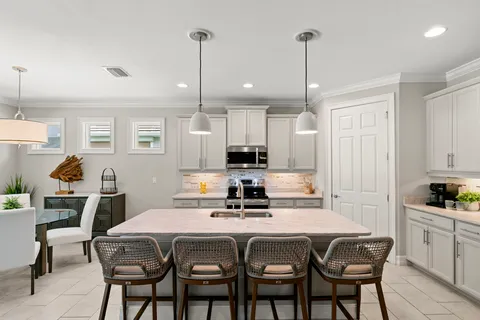 $829,999 | 14523 Topsail Drive, Naples, FL 34114