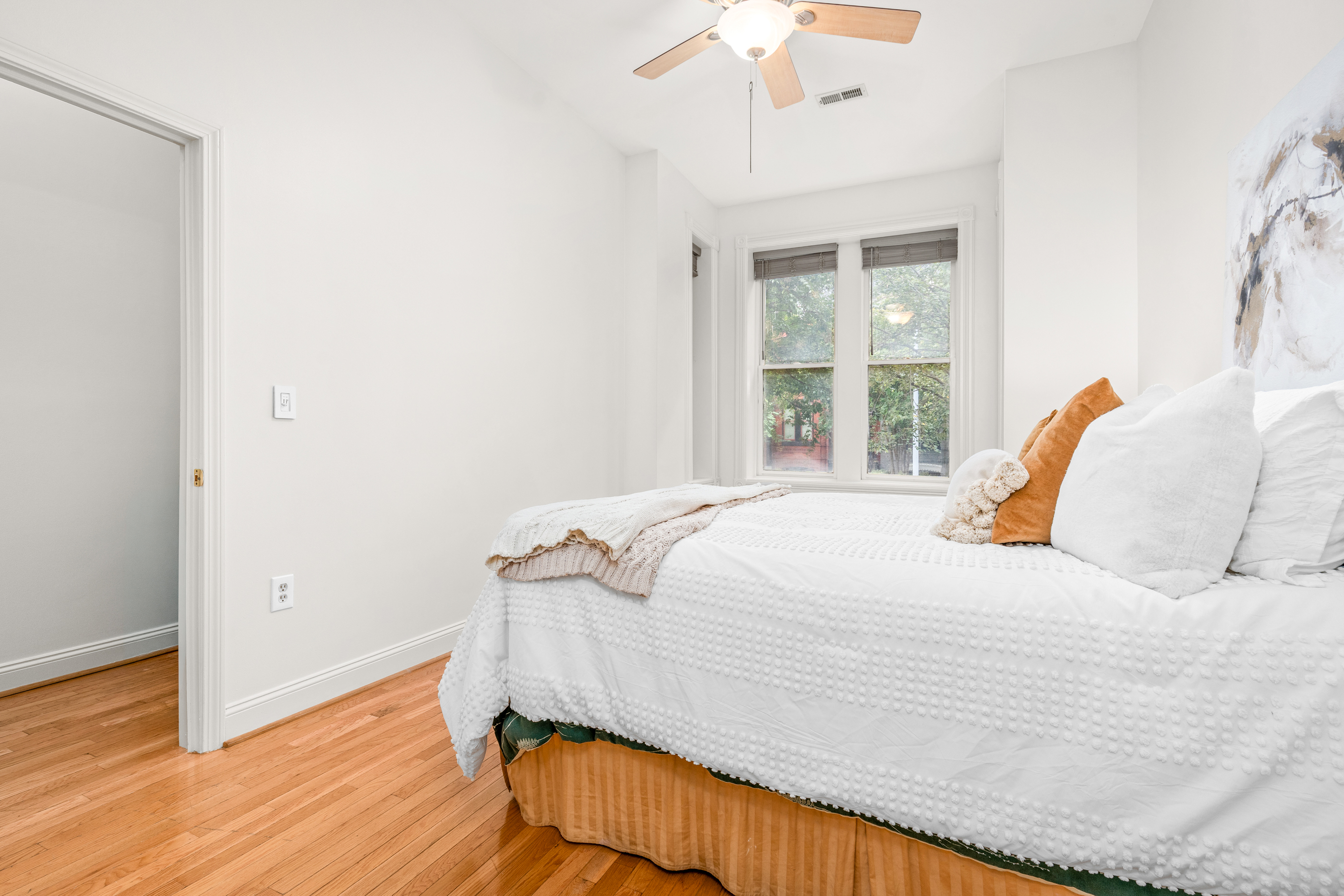 1307 R Street Northwest, Unit 2 Washington, DC 20009 - Photo 15 of 23 Gallery Image 15