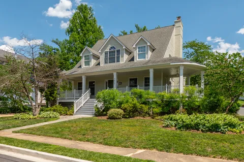 $2,100,000 | 4845 Little Falls Road, Arlington, VA 22207