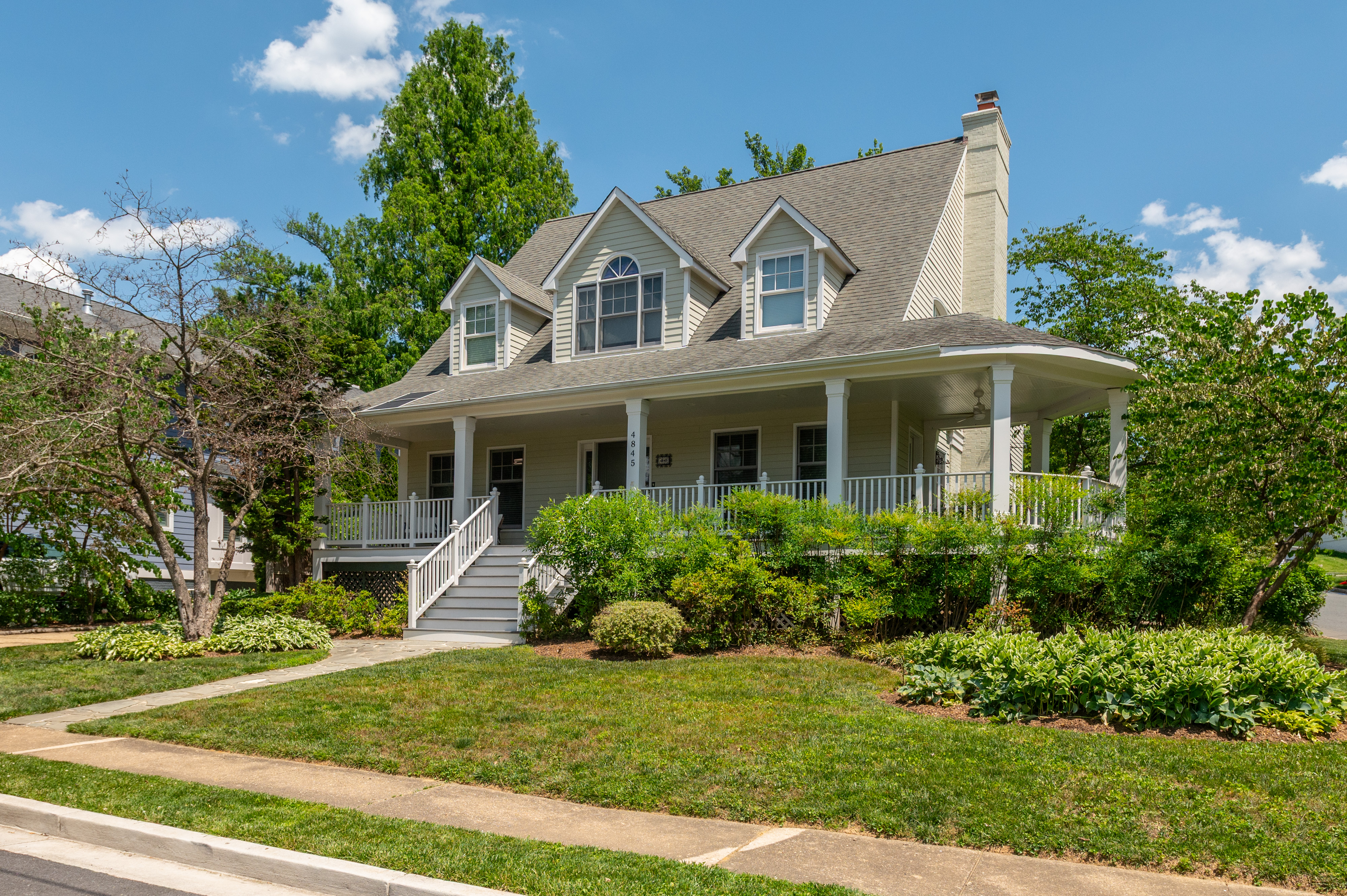 4845 Little Falls Road Arlington, VA 22207 - Photo 2 of 18