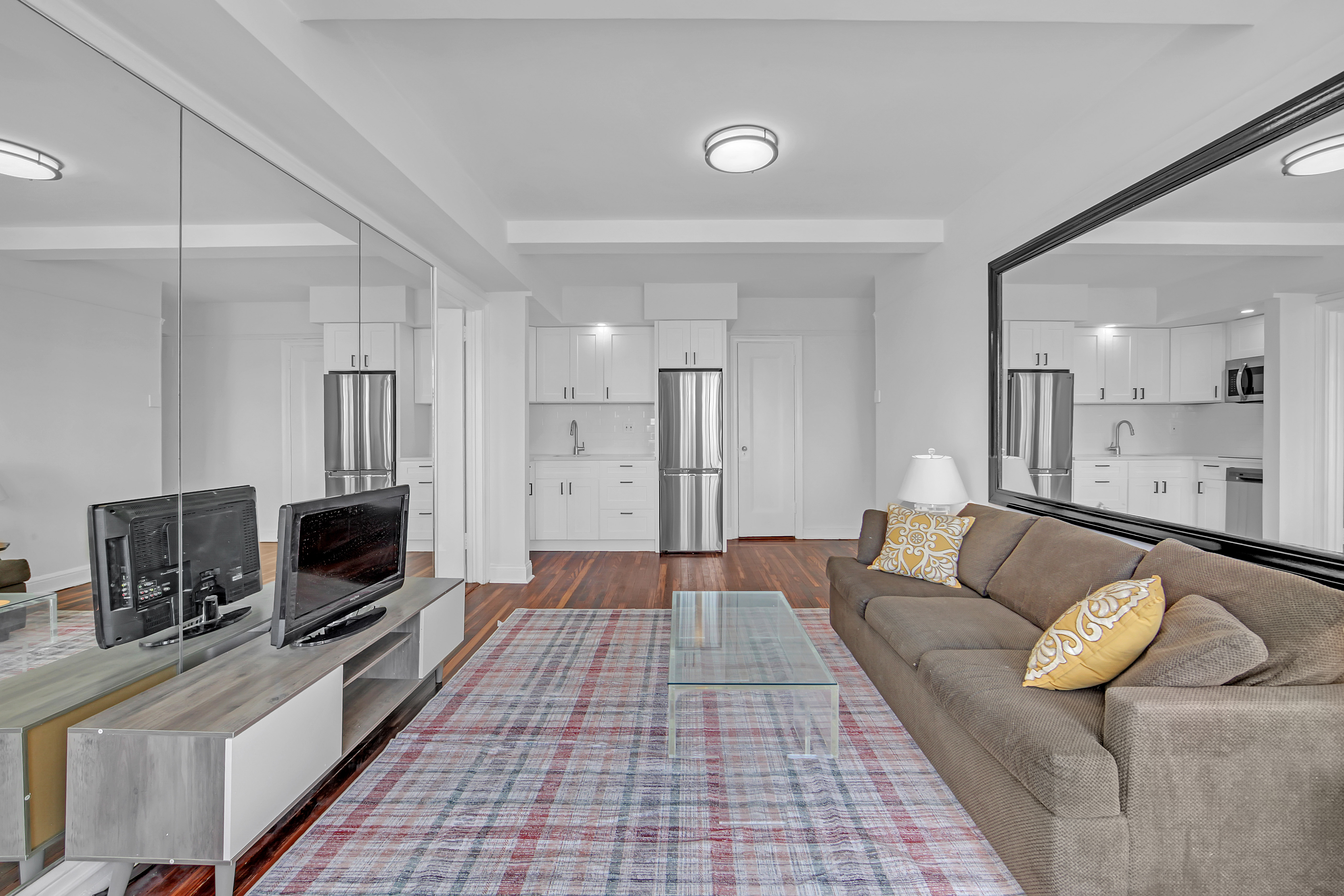 5 Tudor City Place, Unit 625 Manhattan, NY 10017 - Photo 4 of 11
