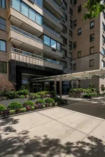 a view of a building entrance