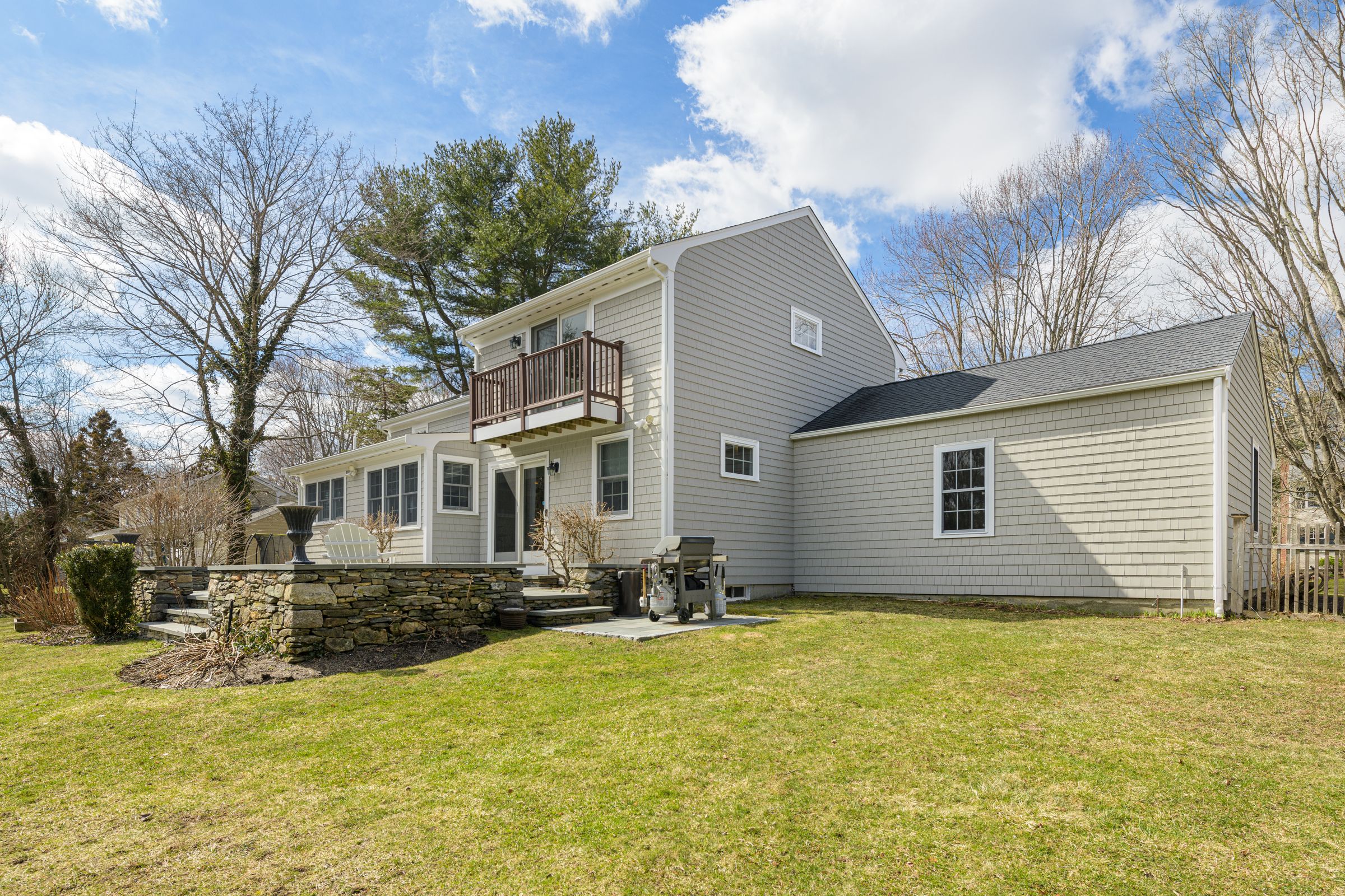 20 Briarfield Road Barrington, RI 02806 - Photo 43 of 54