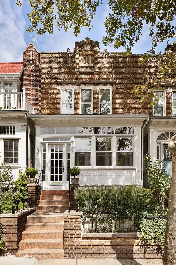 $10,800 | 207 Windsor Place | Windsor Terrace