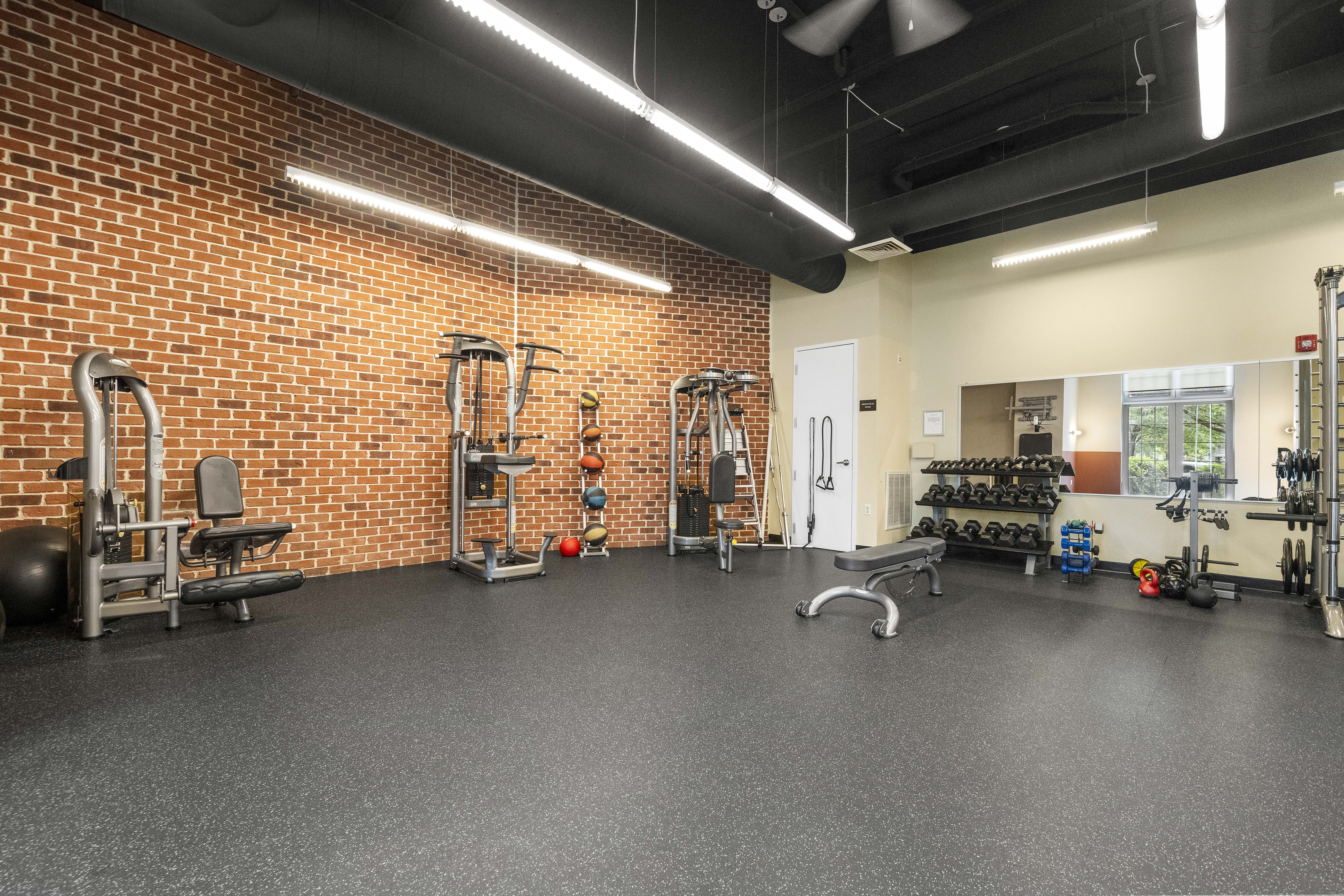 1391 Pennsylvania Ave. Southeast, Unit 264 Washington, DC 20003 - Photo 33 of 46