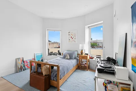 $2,695,000 | 114 A Hart Street | Bedford-Stuyvesant