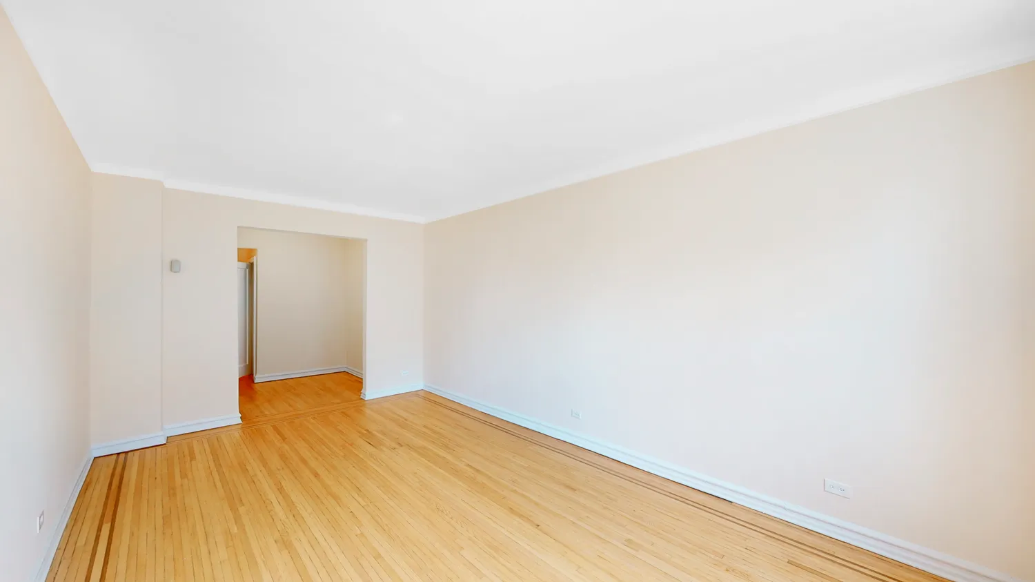 $2,500 | 86-10 34th Avenue, Unit 514 | Jackson Heights