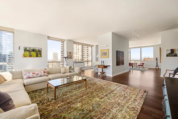 $7,500,000 | 1965 Broadway, Unit 29E | Upper West Side
