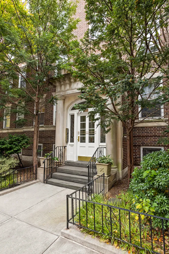 $855,000 | 34-27 79th Street, Unit 42 | Jackson Heights