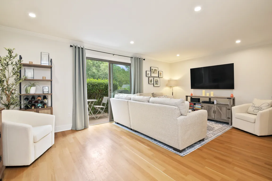 75 Cos Cob Avenue, Unit 9 Cos Cob, CT 06807 - Photo 9 of 21
