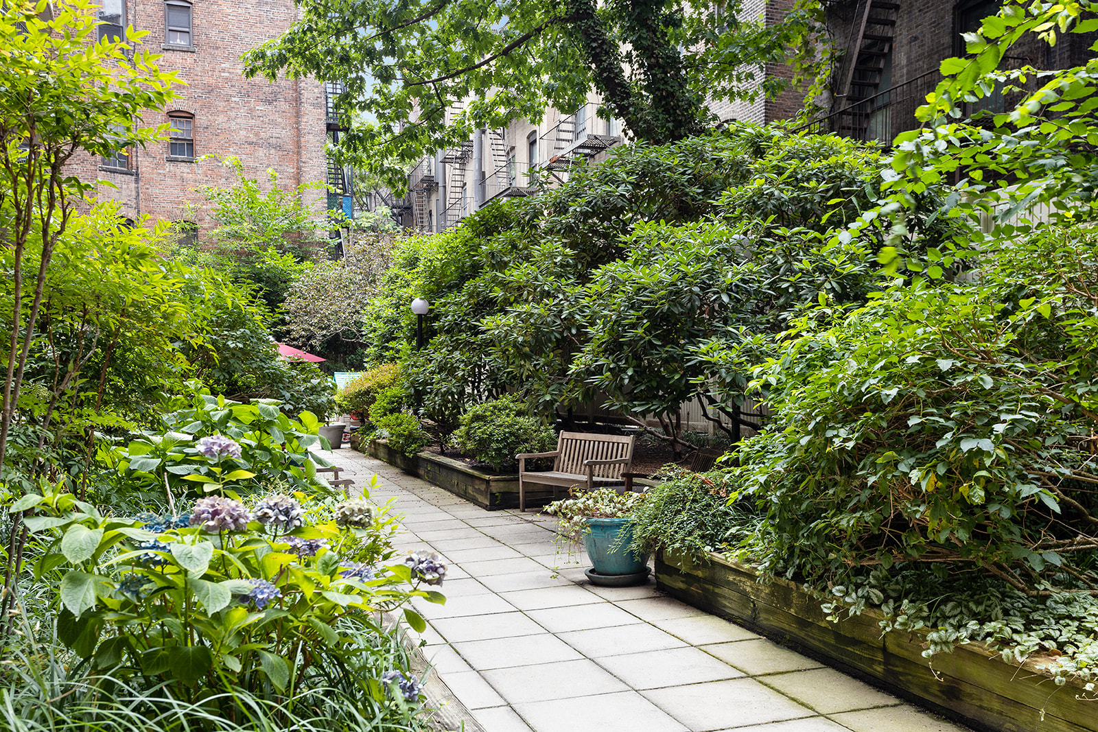 2250 Broadway, Unit 2K Manhattan, NY 10024 - Photo 9 of 11