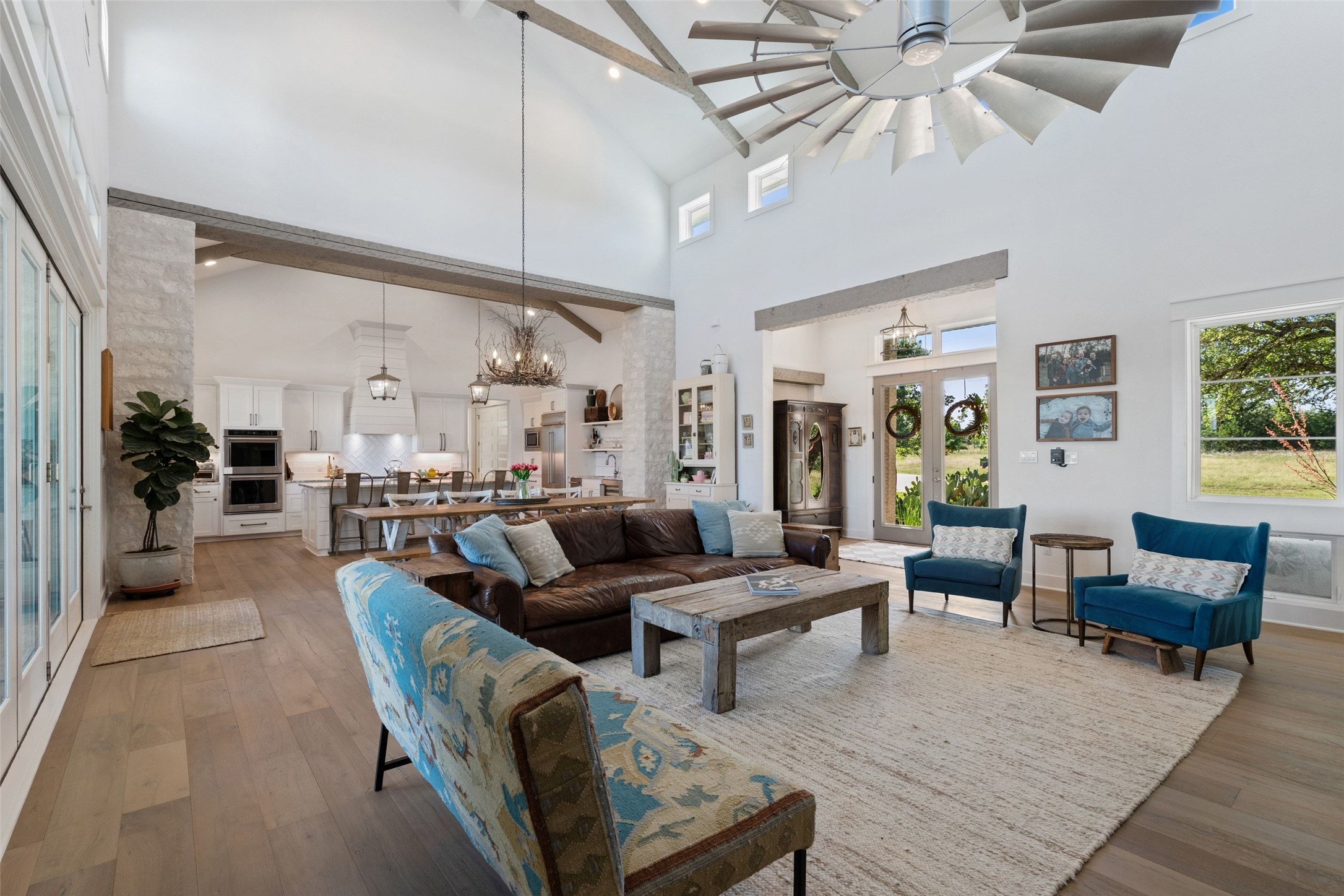 3870B Creek Road Dripping Springs, TX 78620 - Photo 15 of 40 Gallery Image 15