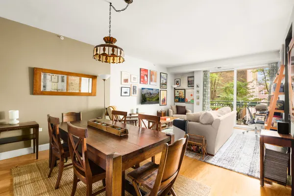 $1,149,000 | 52 Dean Street, Unit 2E | Cobble Hill