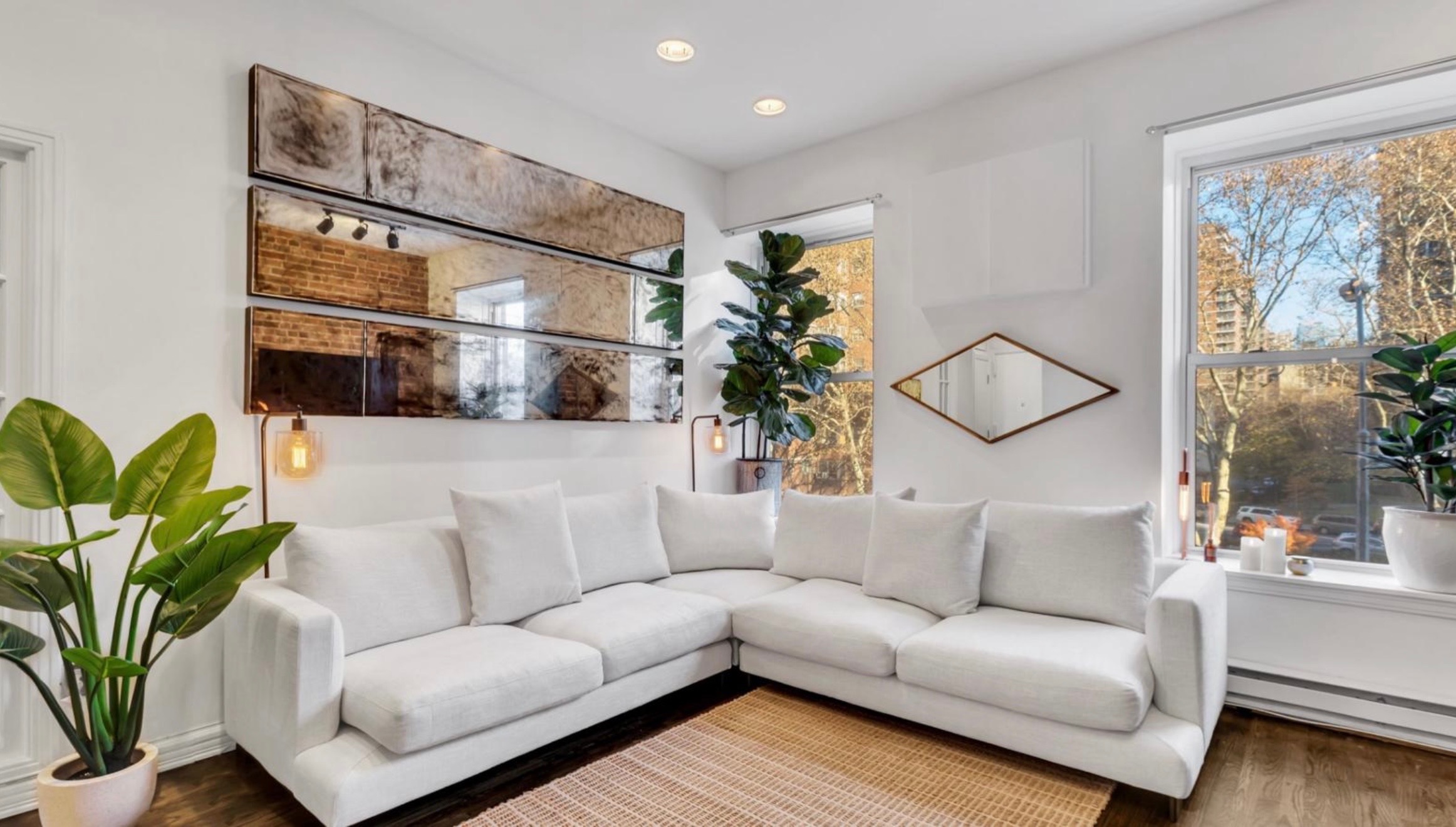 354 West 23rd Street, Unit 2A Manhattan, NY 10011 - Photo 2 of 8