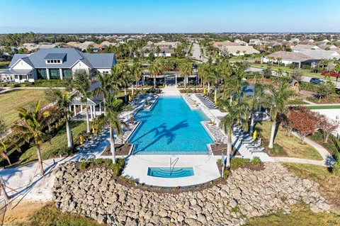 $729,000 | 1047 Waterline Court, Sarasota, FL 34240