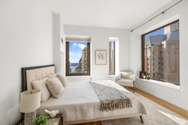 $12,000 | 75 Wall Street, Unit 36F | Financial District