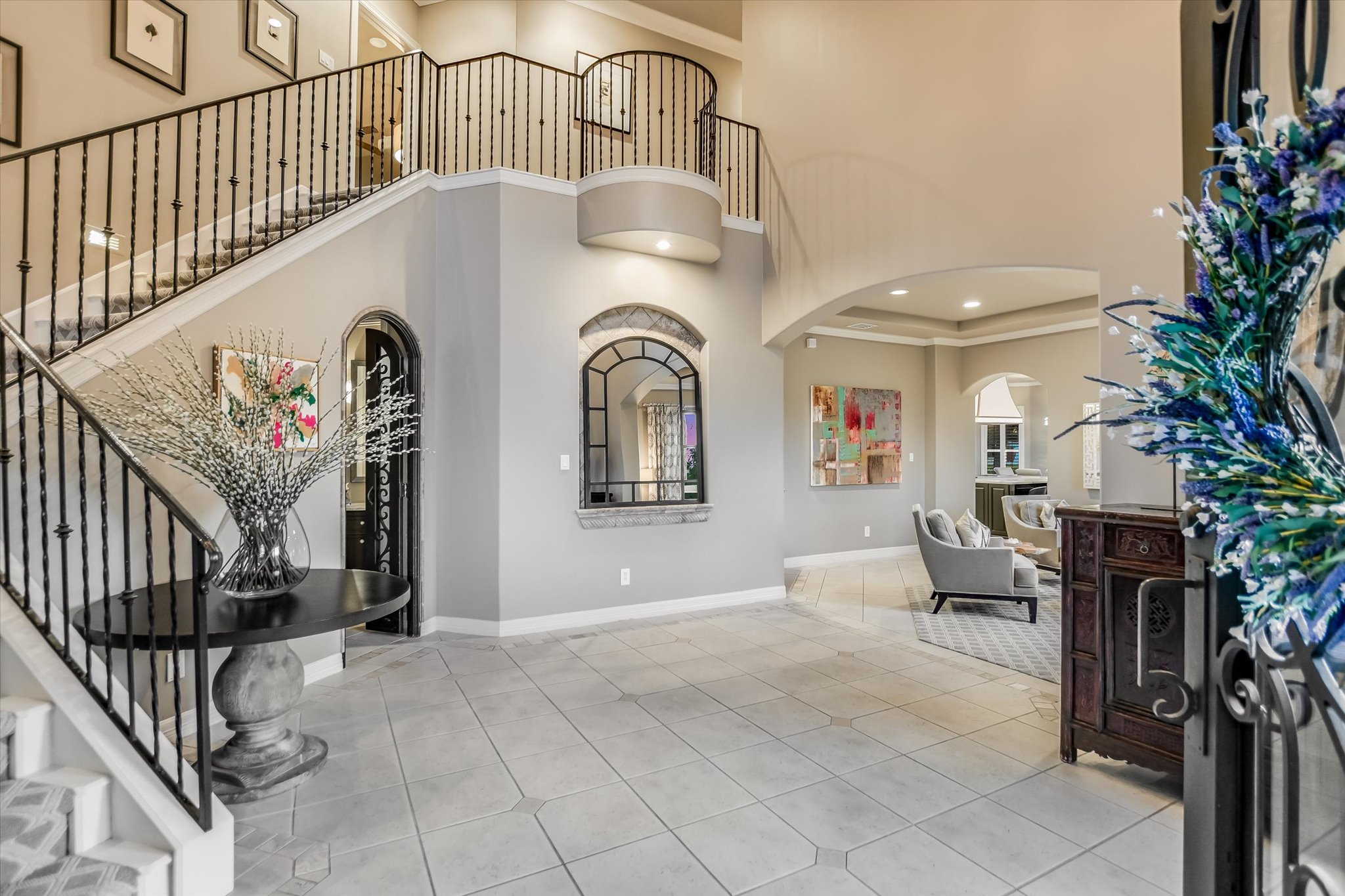 1422 Palomino Ridge Drive Austin, TX 78733 - Photo 4 of 60