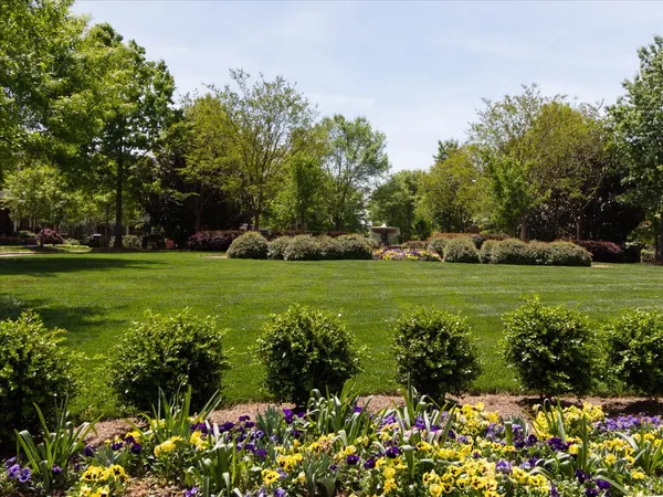 $1,100,000 | 205 Park Bluff Drive, Chapel Hill, NC 27517