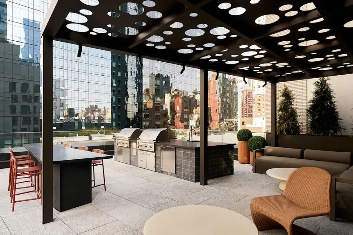 $5,575 | 550 10th Avenue, Unit 1409 | Hudson Yards