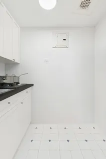 $800,000 | 111 East 56th Street, Unit 1108 | Midtown East