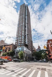 $1,995,000 | 360 East 88th Street, Unit 33B | Upper East Side