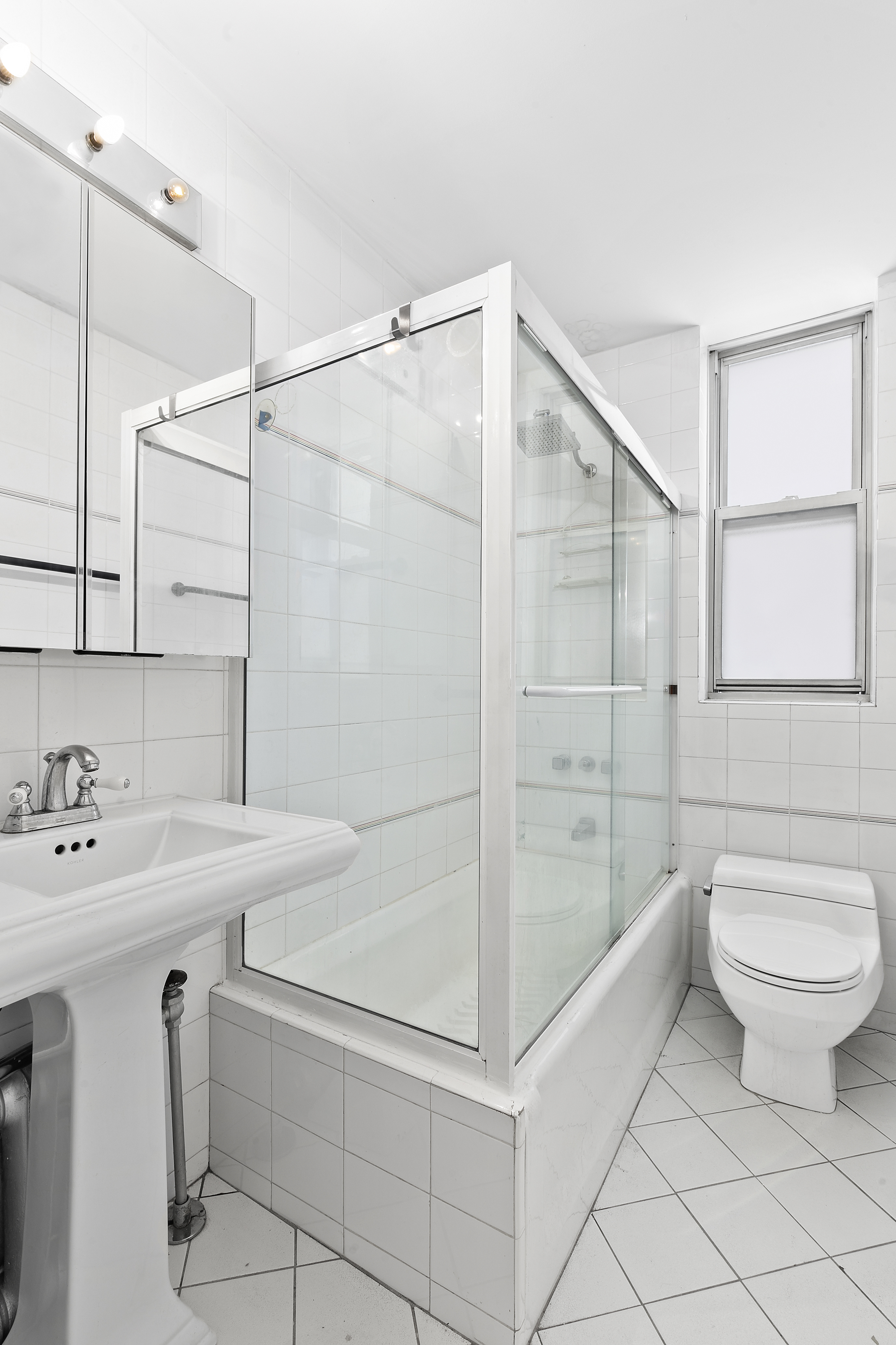 390 Riverside Drive, Unit 2B Manhattan, NY 10025 - Photo 5 of 11