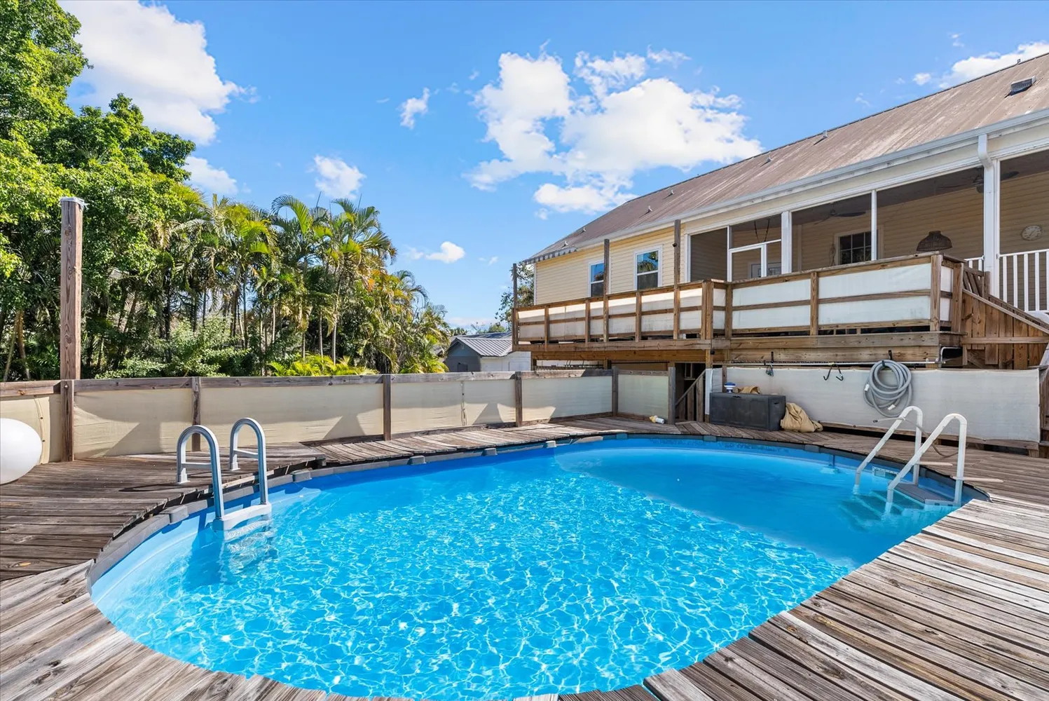 $574,900 | Undisclosed Address, Ruskin, FL 33570