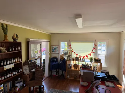 $899,000 | 720 East Washington Street, Petaluma, CA 94952