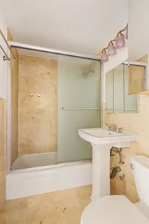 $749,000 | 370 East 76th Street, Unit A1503 | Lenox Hill