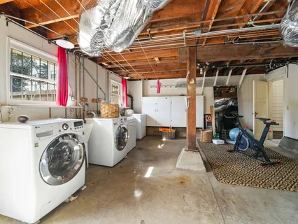 $1,595,000 | 3427-3429 Lincoln Way, San Francisco, CA 94122