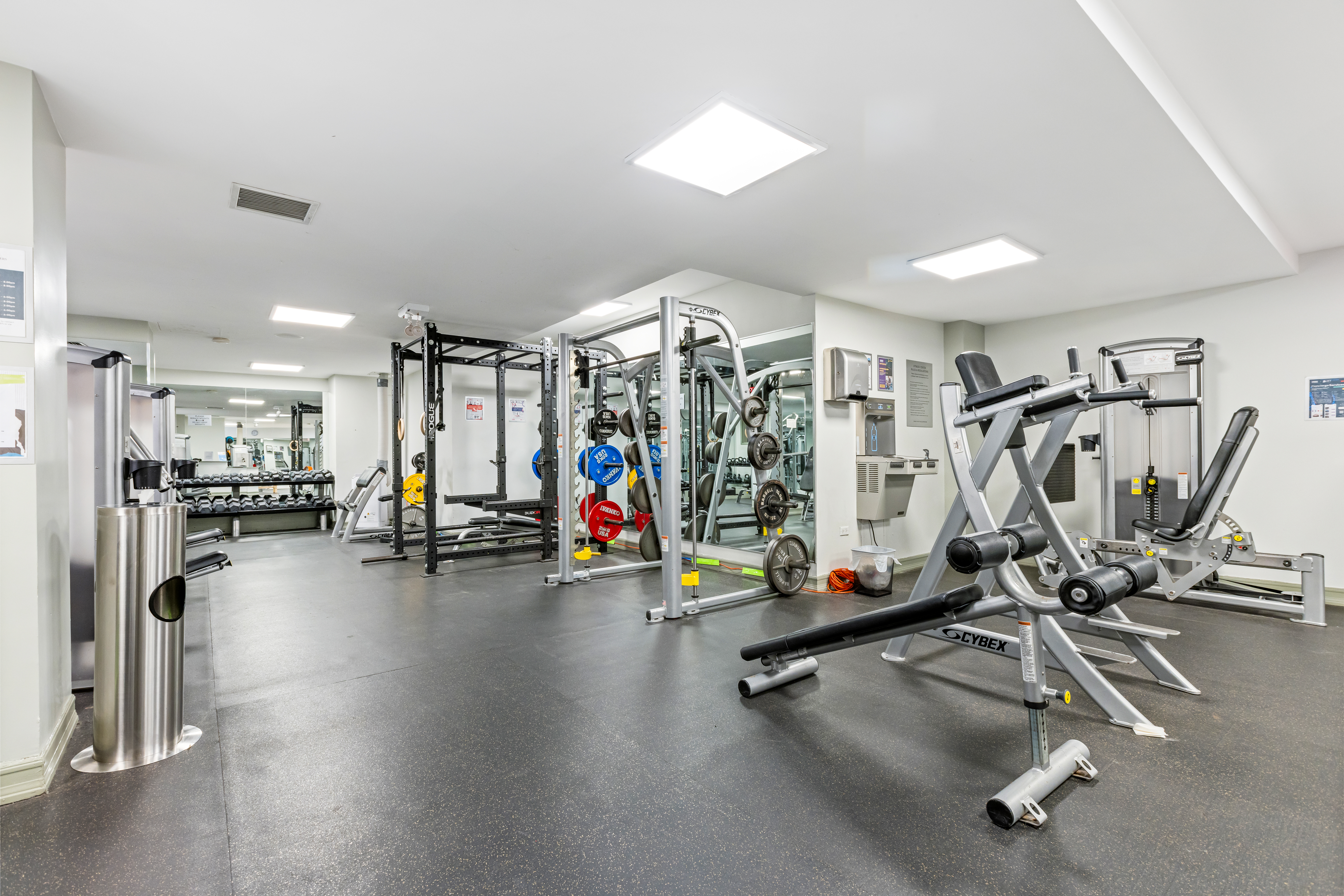 465 West 23rd Street, Unit 15B Manhattan, NY 10011 - Photo 13 of 19 a view of a room with gym equipment