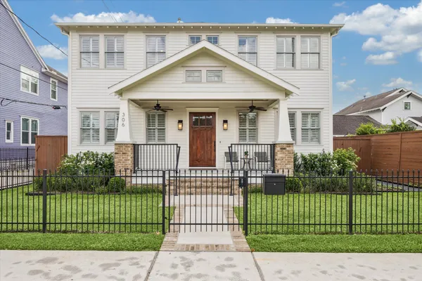 Contact Agent | 306 East 5th Street, Houston, TX 77007