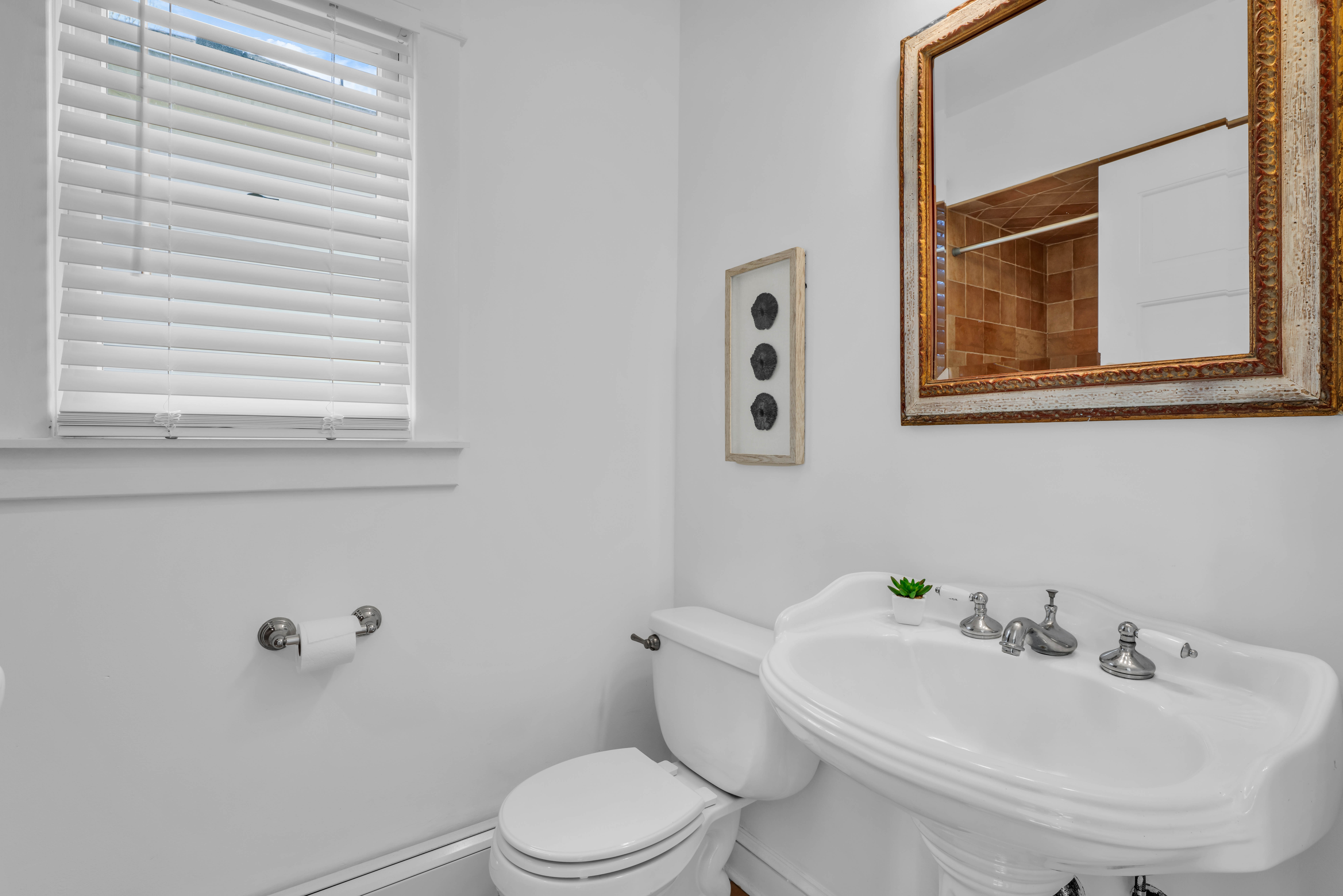 81 Pinckney Road Red Bank, NJ 07701 - Photo 21 of 38