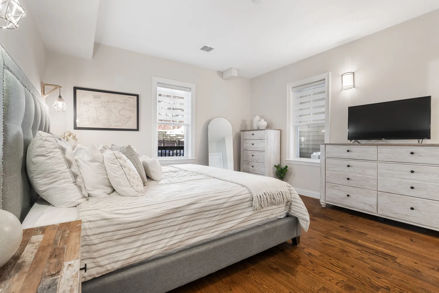 $669,000 | 115 Pleasant Street, Unit 2, Boston, MA 02125