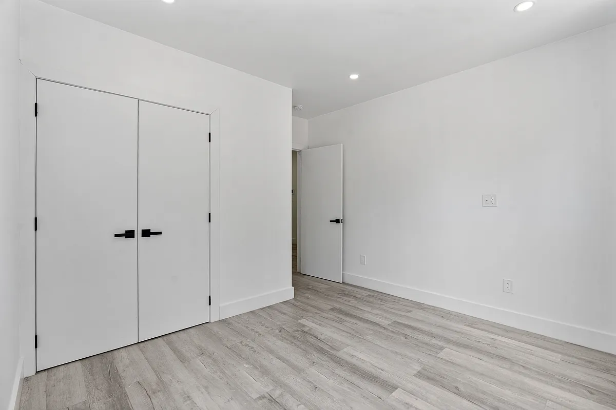 817 9th Avenue, Unit 2S Manhattan, NY 10019 - Photo 3 of 9