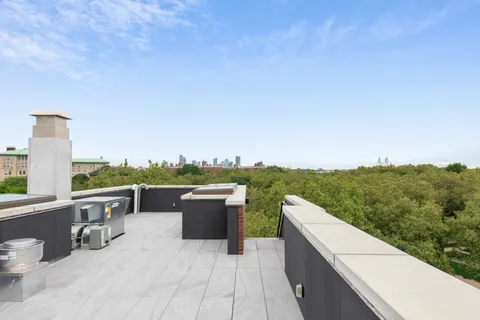 $5,995,000 | 42 Sharon Street | East Williamsburg