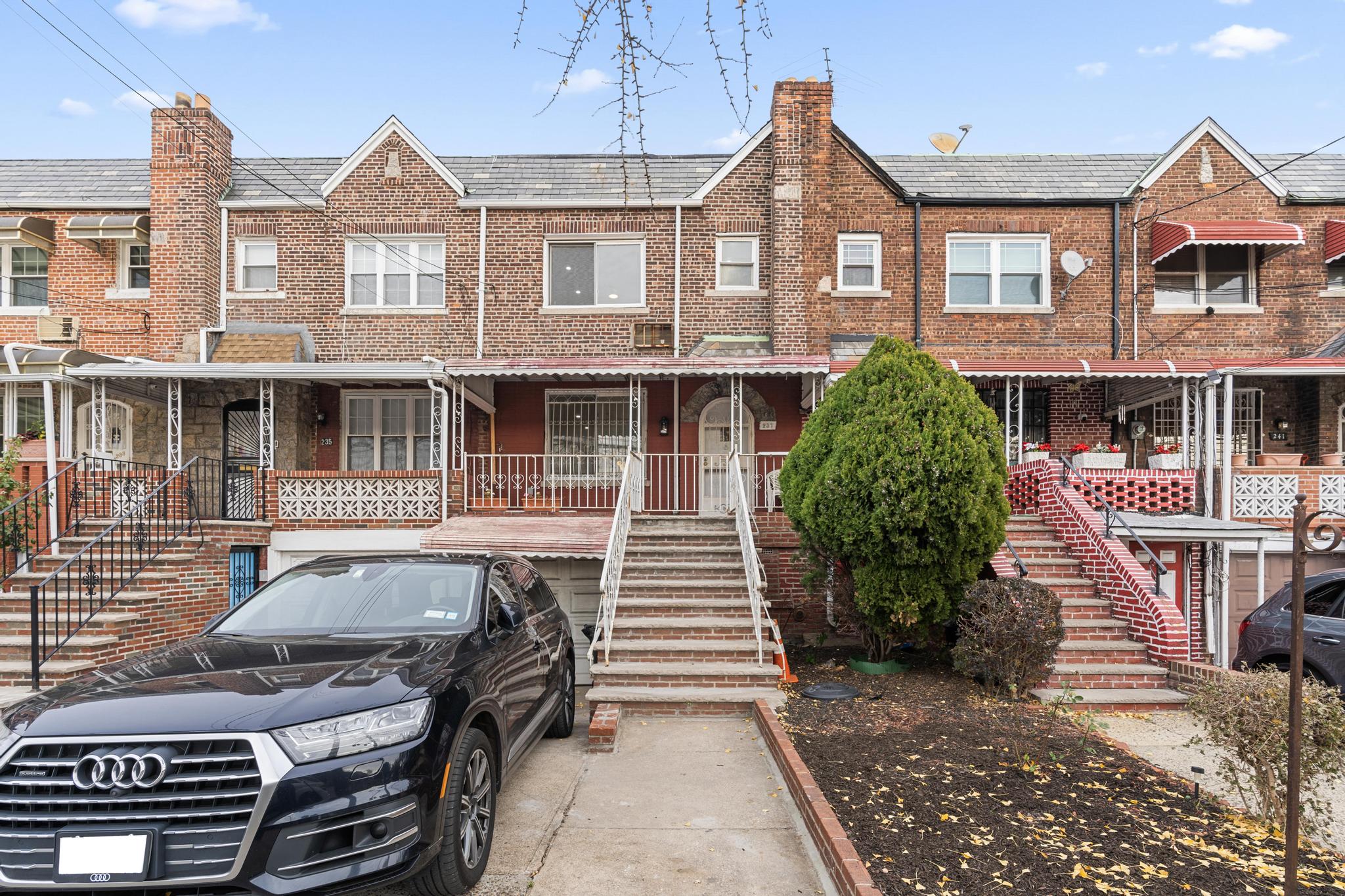237 Remsen Avenue, Unit 1 Brooklyn, NY 11212 - Photo 15 of 16 a front view of a house