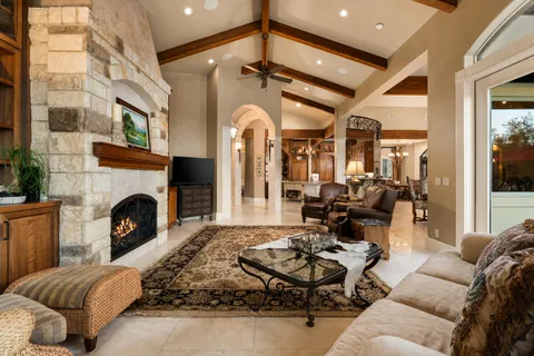 $3,750,000 | 505 Angel Light Drive, Spicewood, TX 78669