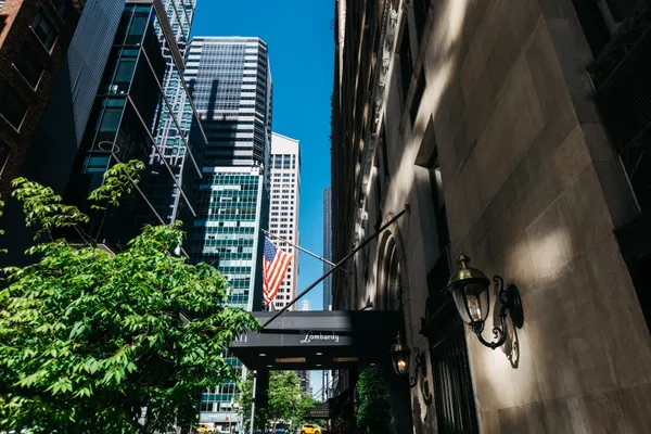 $6,500 | 111 East 56th Street, Unit 1705 | Midtown East