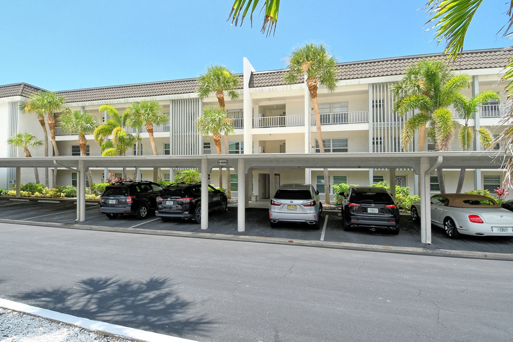 4380 Exeter Drive, Unit H103 Longboat Key, FL 34228 - Photo 2 of 75