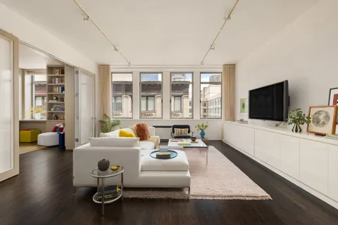 $2,800,000 | 252 7th Avenue, Unit 14G | Chelsea