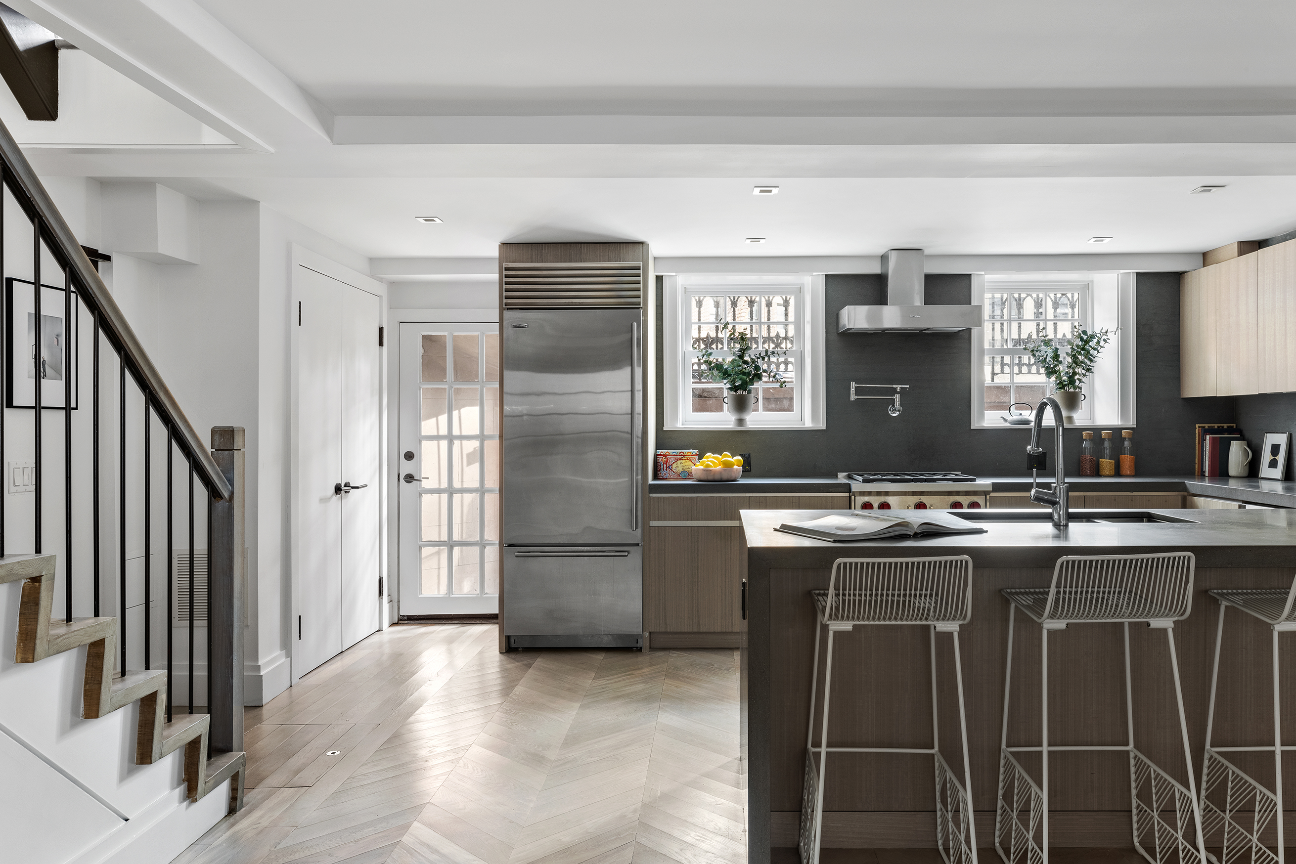 9 Commerce Street Manhattan, NY 10014 - Photo 7 of 18