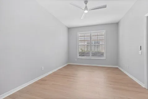 $995,000 | 1717 Winding Oaks Way, Naples, FL 34109