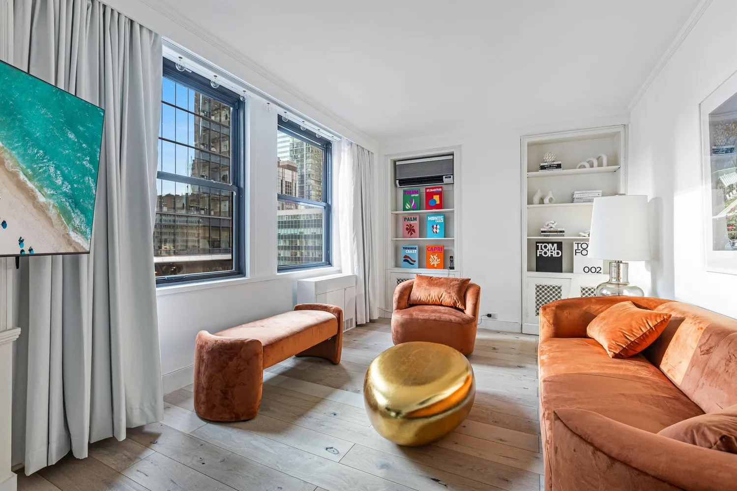 $25,000 | 111 East 56th Street, Unit 2100 | Midtown East