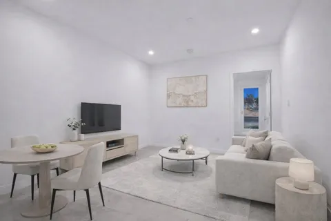 $700,000 | 122 Palmetto Street, Unit 2L | Bushwick