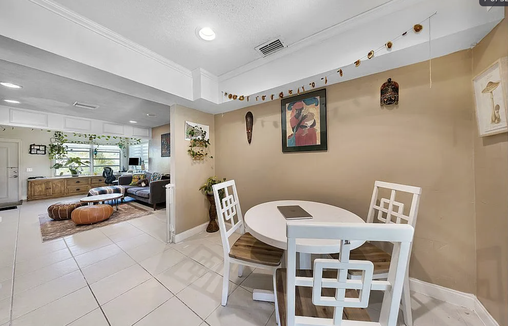 2326 Harding Street Hollywood, FL 33020 - Photo 7 of 10