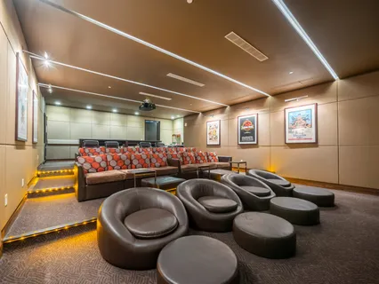 $3,495,000 | 1555 Kapiolani Boulevard, Unit 2002, Honolulu, HI 96814