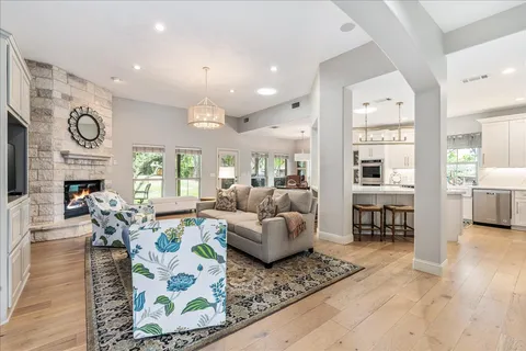 $1,495,000 | 3500 Wellspring Drive, Bee Cave, TX 78738