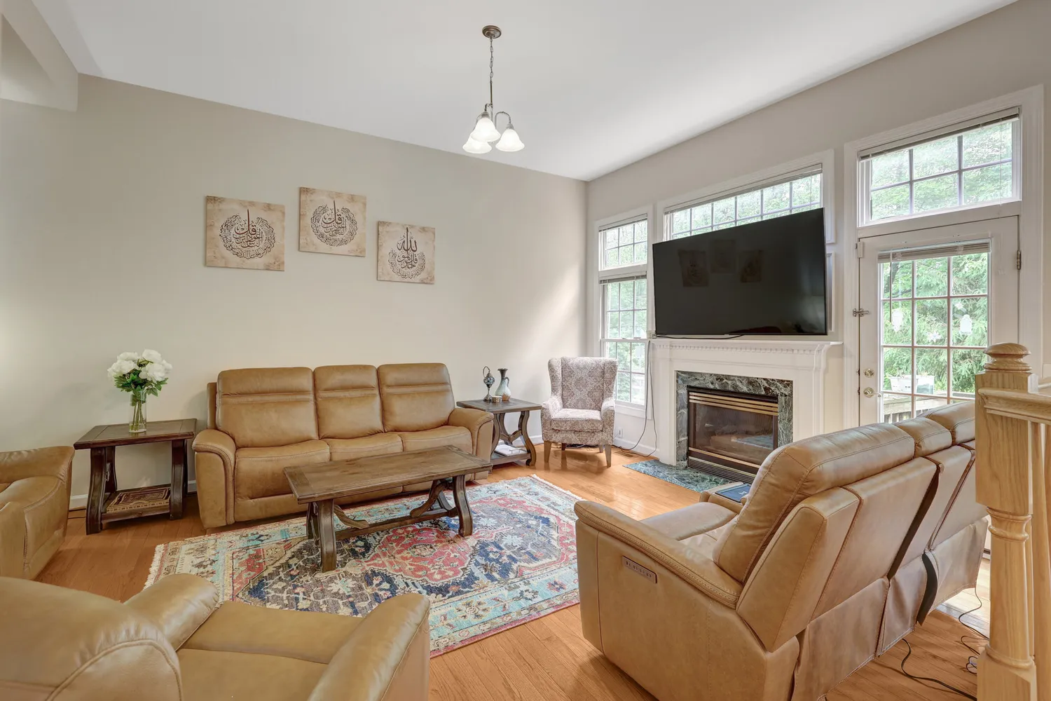 $1,350,000 | 9927 Miles Stone Court, Vienna, VA 22181