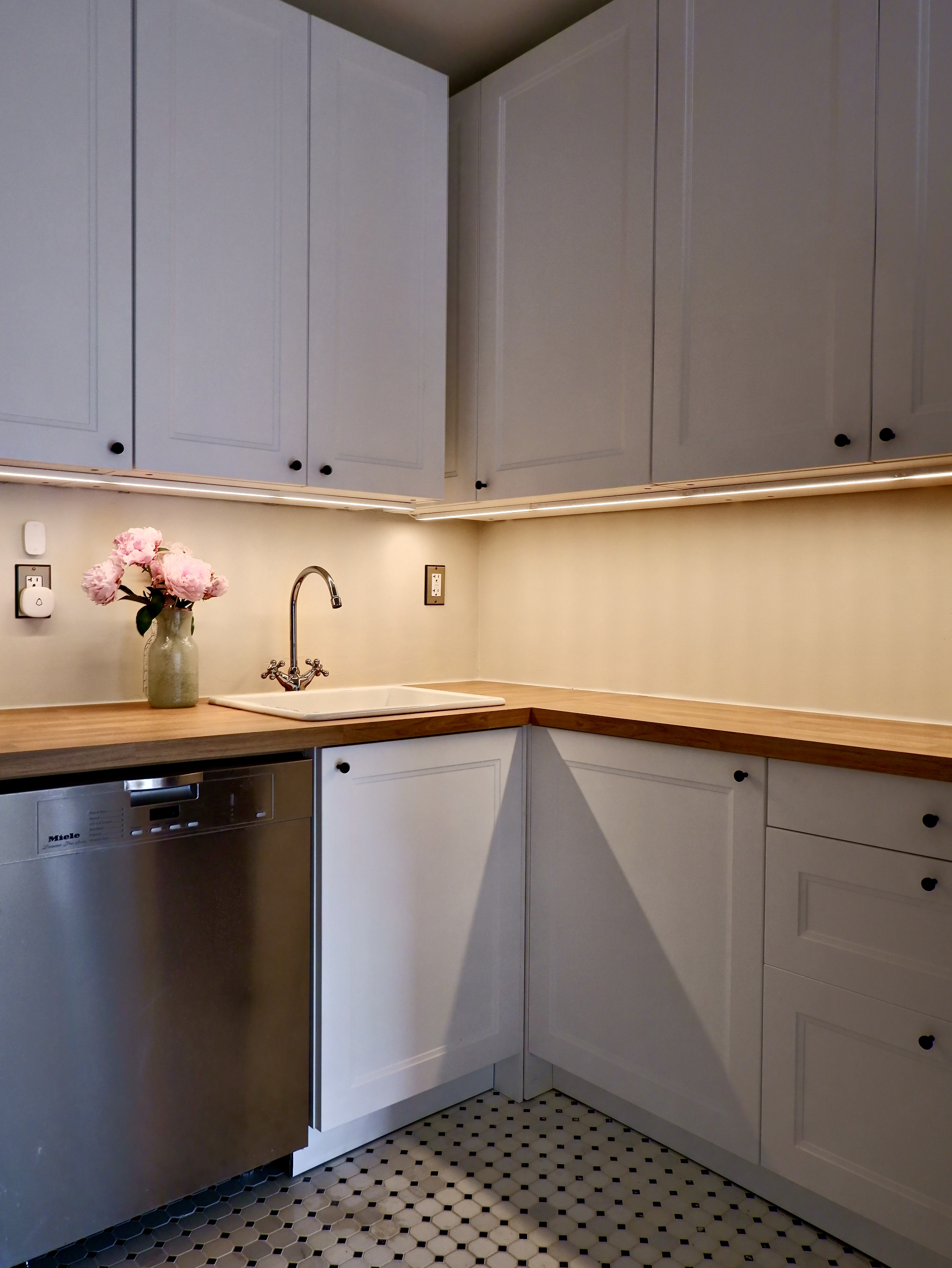 132 Decatur Street, Unit 3 Brooklyn, NY 11216 - Photo 10 of 17 a close view of utility room